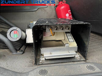 2005-volvo-fm9-300-1207514-45554732