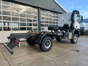 2026-mercedes-benz-arocs-1736-ak-4x4-chassis-cabin-45554742