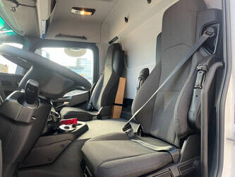 2026-mercedes-benz-arocs-1736-ak-4x4-chassis-cabin-45554758