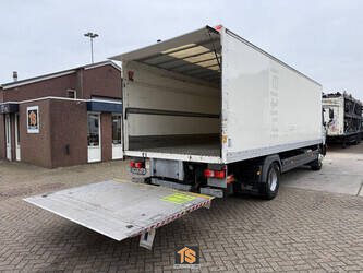 2017-mercedes-benz-atego-1424757-45554781