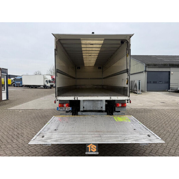 2017 مرسيدس بنز ATEGO-45554783