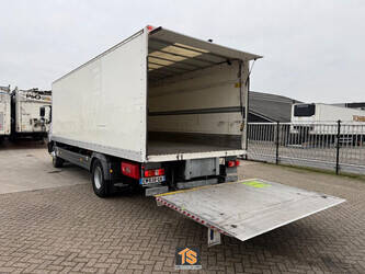 2017-mercedes-benz-atego-1424757-45554784