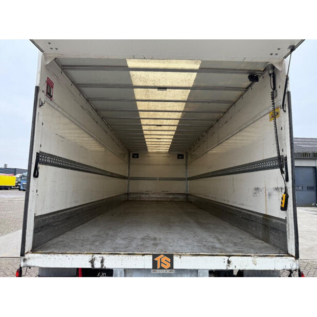 2017 مرسيدس بنز ATEGO-45554788