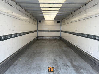 2017-mercedes-benz-atego-1424757-45554789