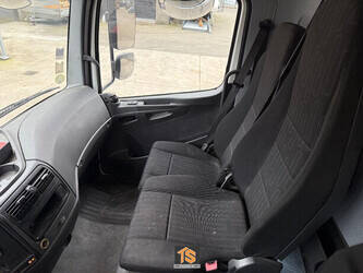 2017-mercedes-benz-atego-1424757-45554798