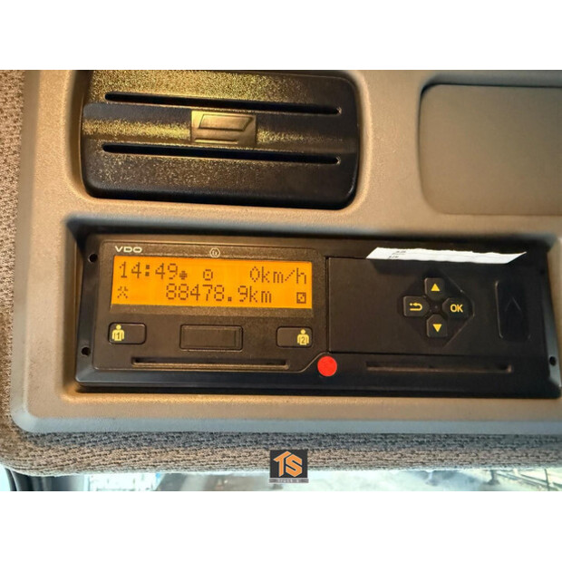 2017 مرسيدس بنز ATEGO-45554801