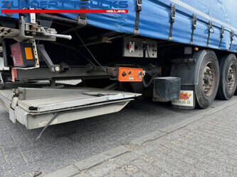 2016-a-d-others-45554988