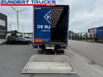 2016-a-d-others-45554994