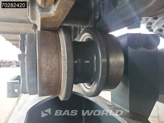 2025-hyundai-hx130-1294550-45555055