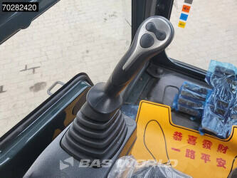 2025-hyundai-hx130-1294550-45555071