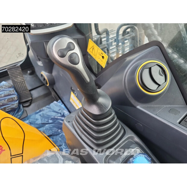 2025 هيونداي HX130-45555074