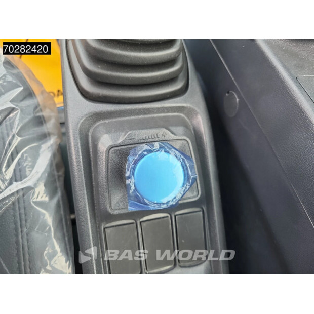 2025 هيونداي HX130-45555080