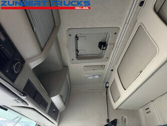 2016-volvo-fm-420-1397887-45555221