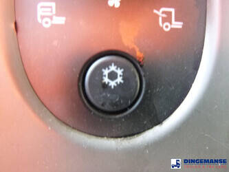 2011-renault-midlum-270-1424504-45555302