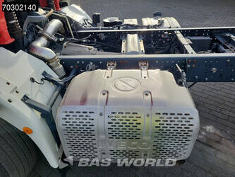 2016-iveco-eurocargo-160e320-1391462-45555578