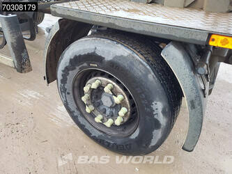 2007-burg-others-1424712-45555645