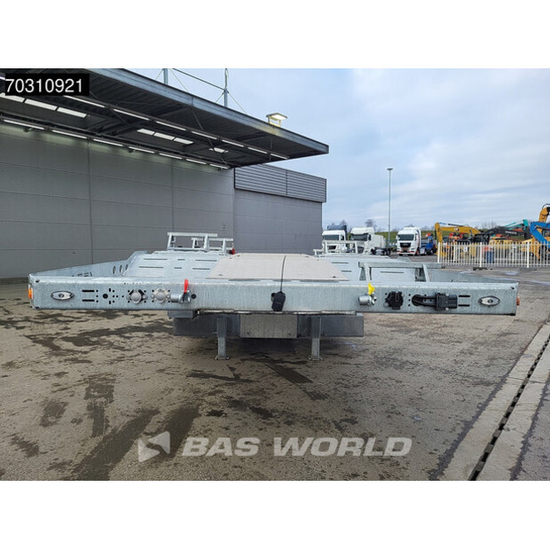 2025 Vega OTHERS-45555794