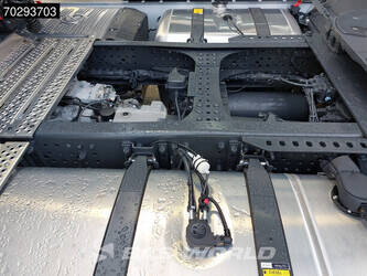 2025-mercedes-benz-actros-1848-1424773-45555874