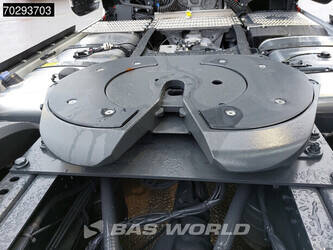 2025-mercedes-benz-actros-1848-1424773-45555876