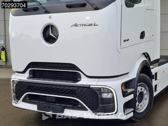 2025-mercedes-benz-actros-1848-1424774-45555909