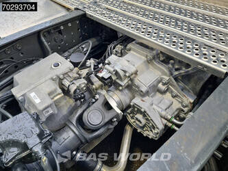 2025-mercedes-benz-actros-1848-1424774-45555914