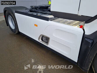 2025-mercedes-benz-actros-1848-1424774-45555915