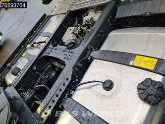 2025-mercedes-benz-actros-1848-1424774-45555917