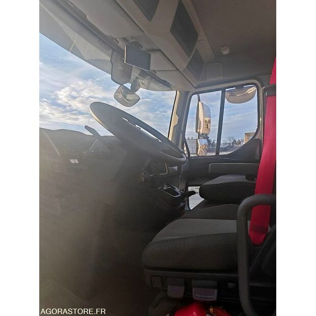 2025 Renault D16-45568943