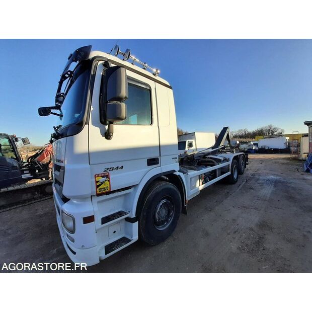 2013 Mercedes-Benz Actros 2544-45568997