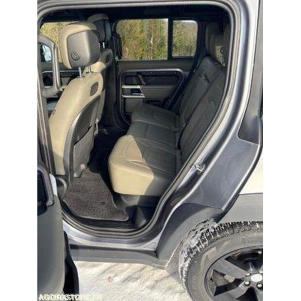 2021 لاند روفر Defender-45569009