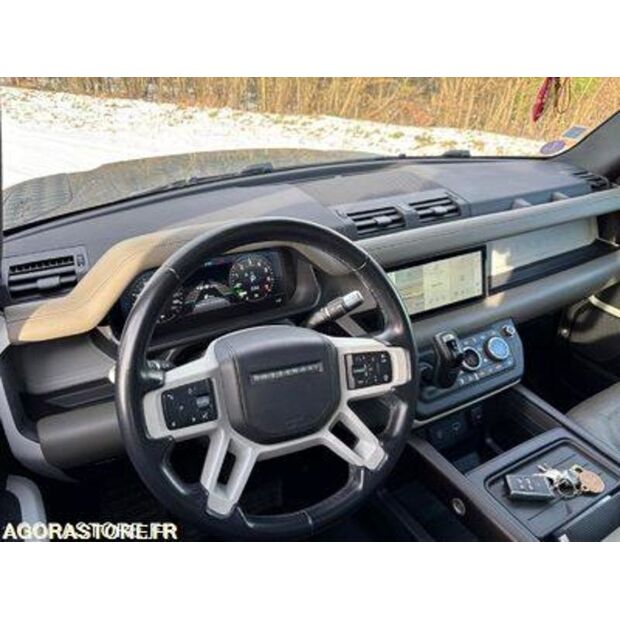 2021 لاند روفر Defender-45569011