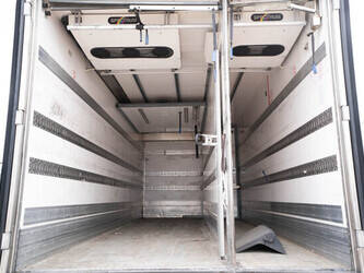 2013-renault-midlum-220-dxi-1424829-45569452