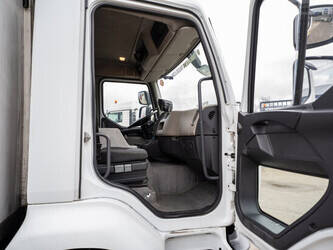 2013-renault-midlum-220-dxi-1424829-45569464