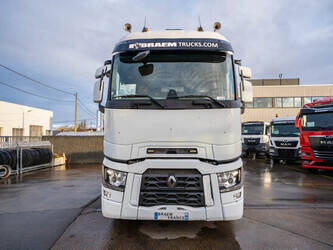 2015-renault-t520-1424830-45569472