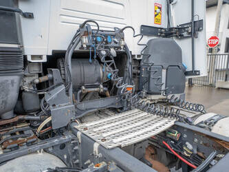 2015-renault-t520-1424830-45569480