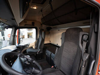 2018-mercedes-benz-actros-1843-ls-1424832-45569552