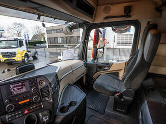 2018-mercedes-benz-actros-1843-ls-1424832-45569554