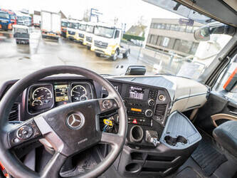 2018-mercedes-benz-actros-1843-ls-1424832-45569556