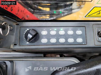 2016-caterpillar-325flcr-1424786-45569681