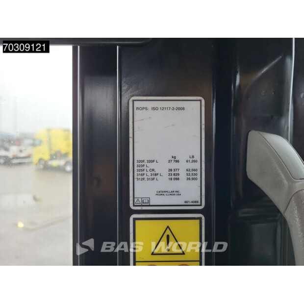 2016 Caterpillar 325FLCR-45569684