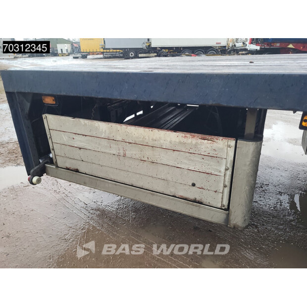 2002 باكتون TBD339-45569878