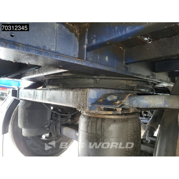 2002 باكتون TBD339-45569885