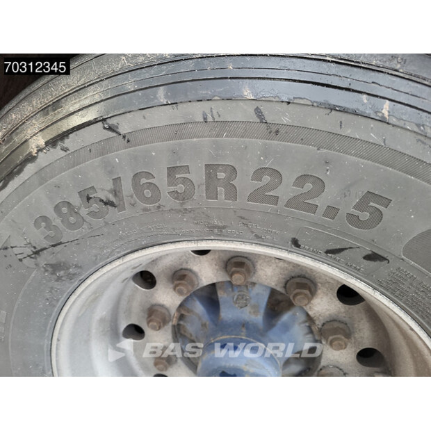 2002 باكتون TBD339-45569894