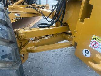 2009-caterpillar-140h-1424843-45570326