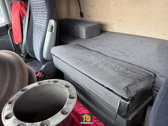 2005-scania-r500-v8-1424846-45570464