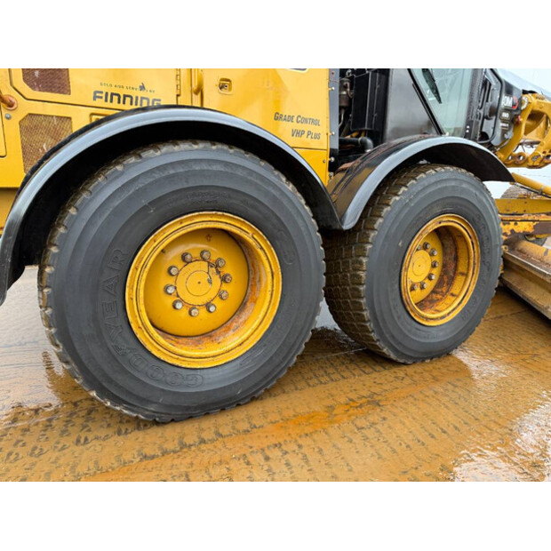 2012 كاتربيلر 140M2-45570600