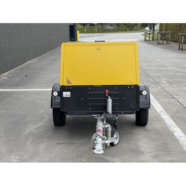 2023 كومبير C 38-45570703