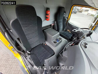 2013-mercedes-benz-atego-1324-1386672-45570821