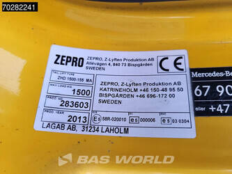 2013-mercedes-benz-atego-1324-1386672-45570882