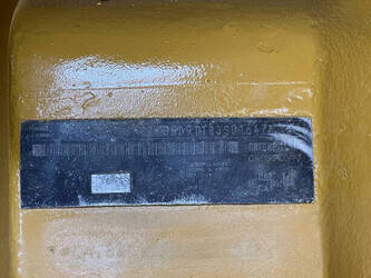 2011-caterpillar-d9t-1424859-45571261